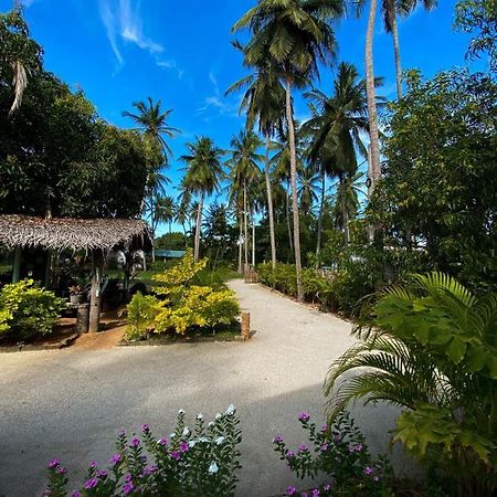 Elena Garden Resort And Restaurant Trincomalee Kültér fotó