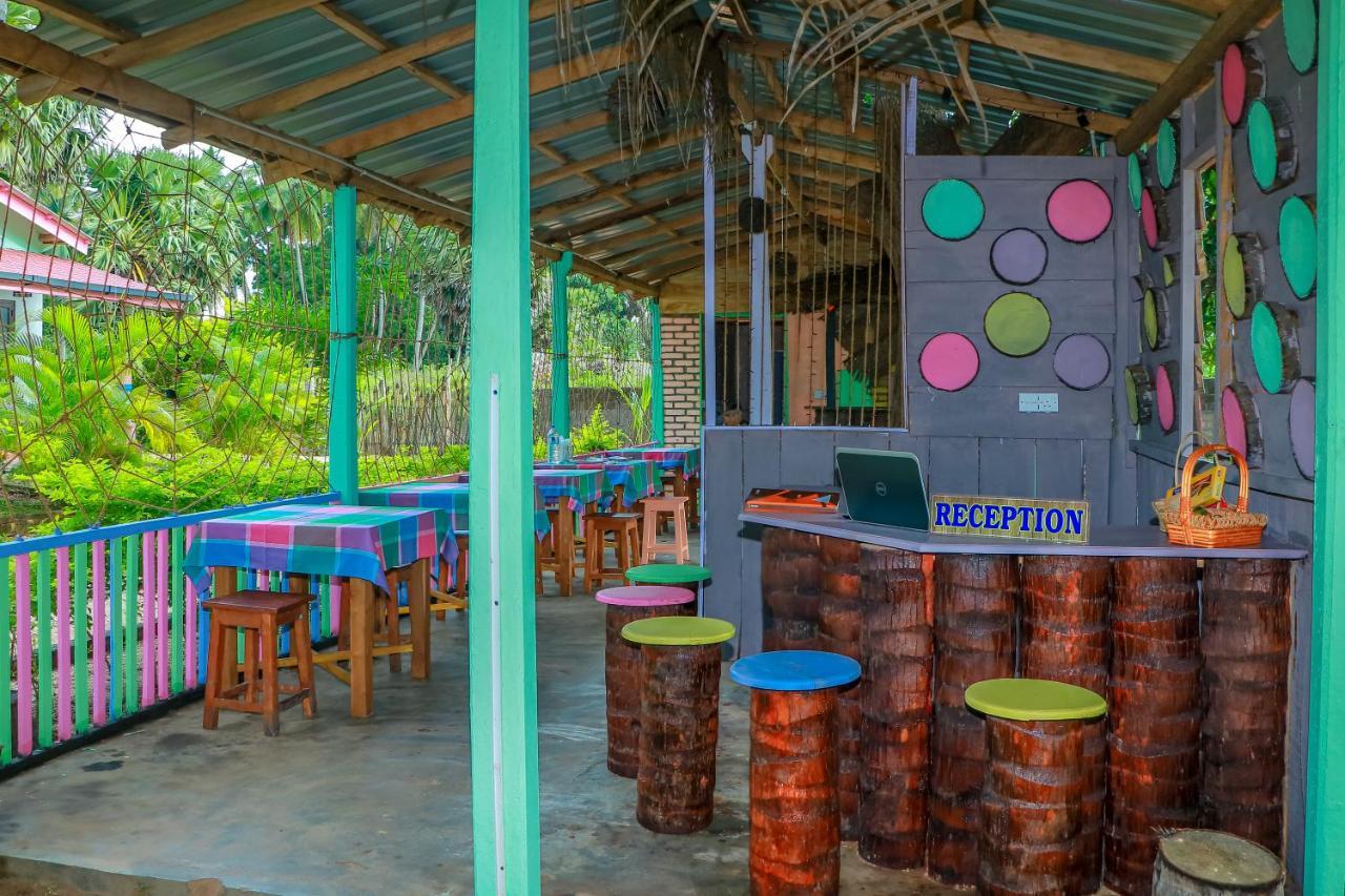 Elena Garden Resort And Restaurant Trincomalee Kültér fotó