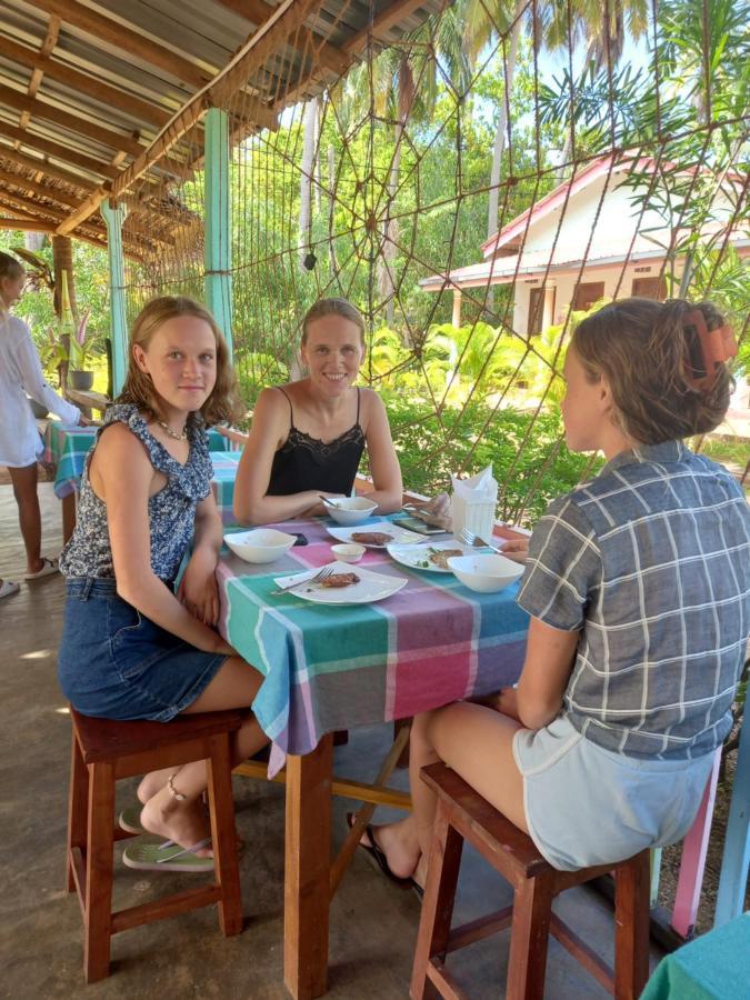 Elena Garden Resort And Restaurant Trincomalee Kültér fotó