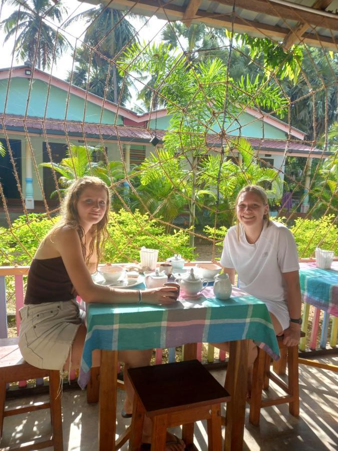 Elena Garden Resort And Restaurant Trincomalee Kültér fotó